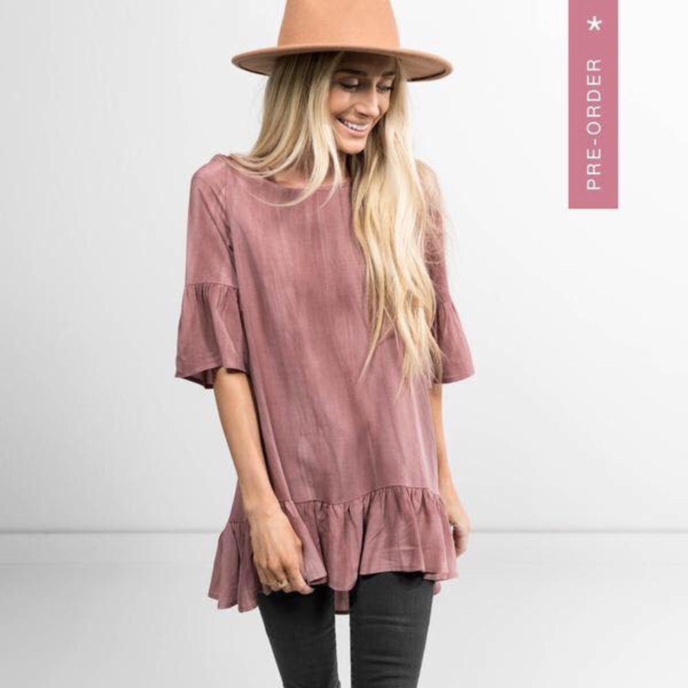 🌸🌿Shayla Ruffle Tunic in Brick🌿🌸